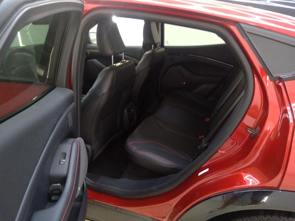 Foto 7 van Ford Mustang