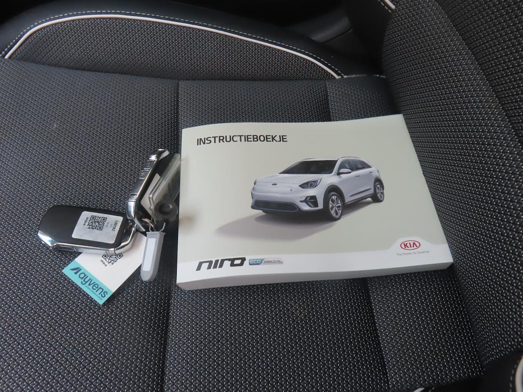 Foto 18 van Kia Niro