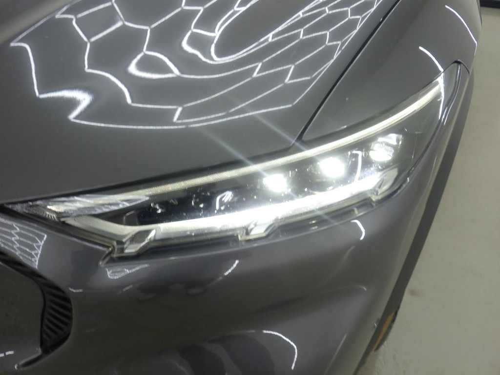 Foto 21 van Ford Mustang