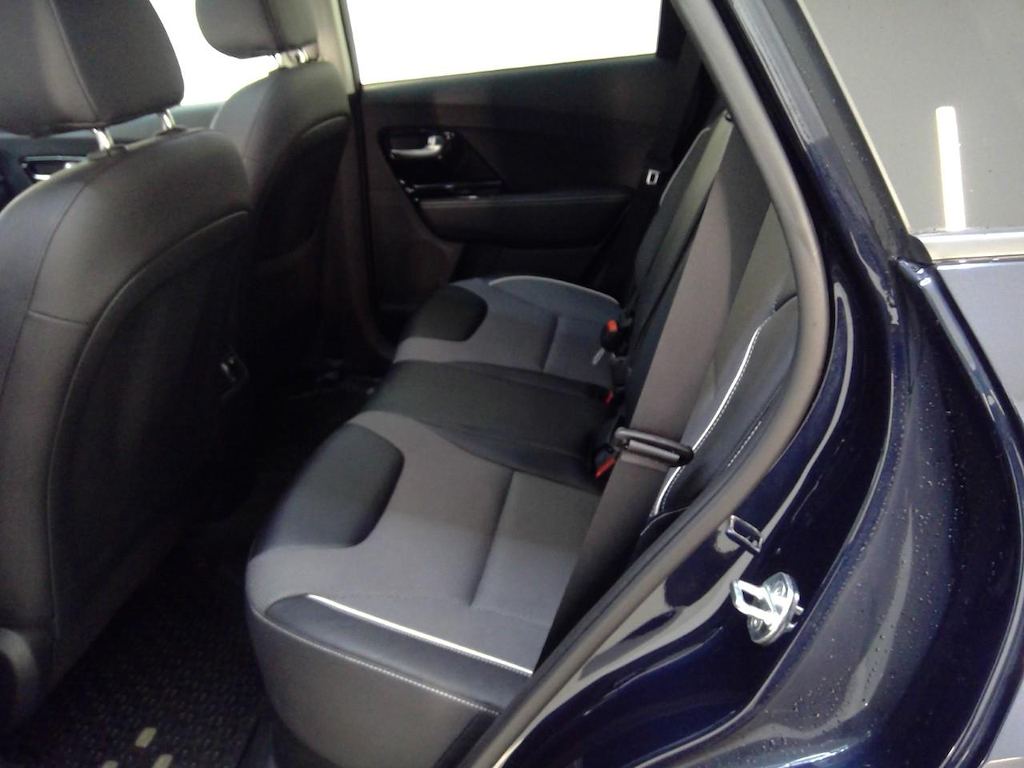 Foto 9 van Kia Niro