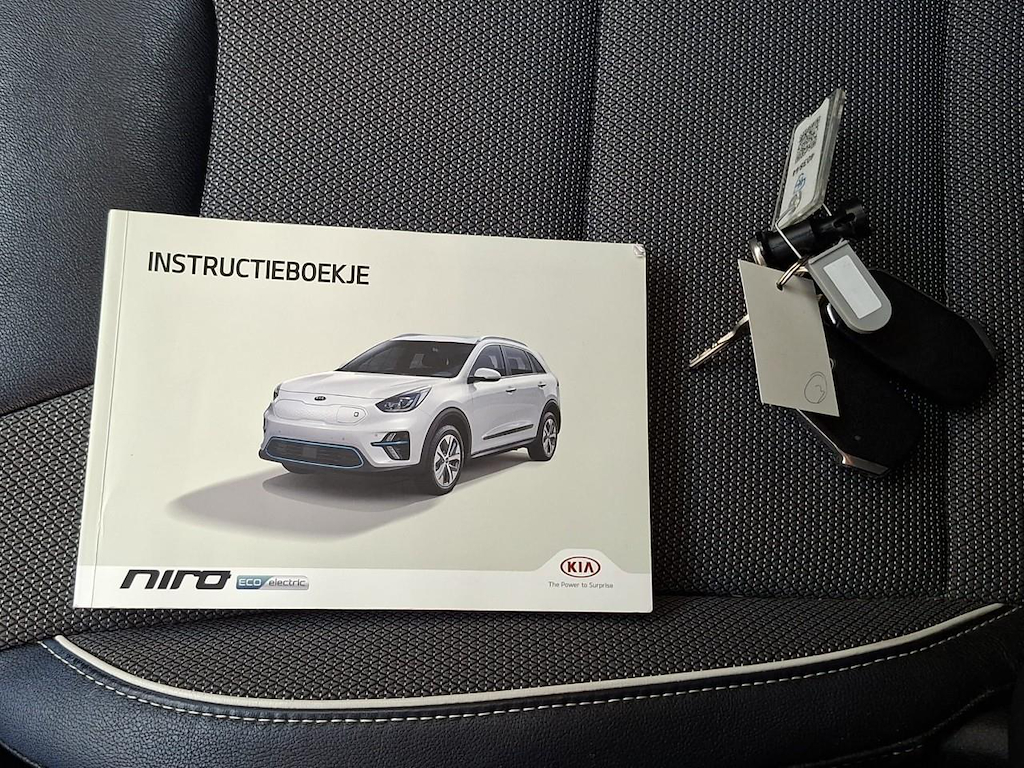 Foto 16 van Kia Niro