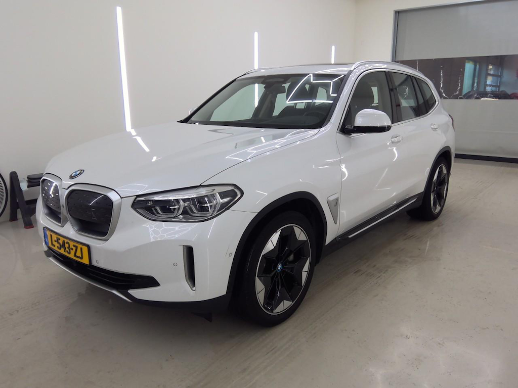 Foto 2 van BMW ix3