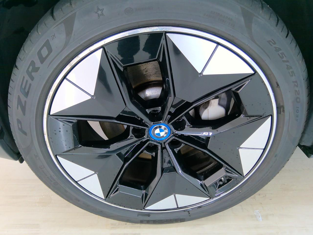 Foto 14 van BMW ix3