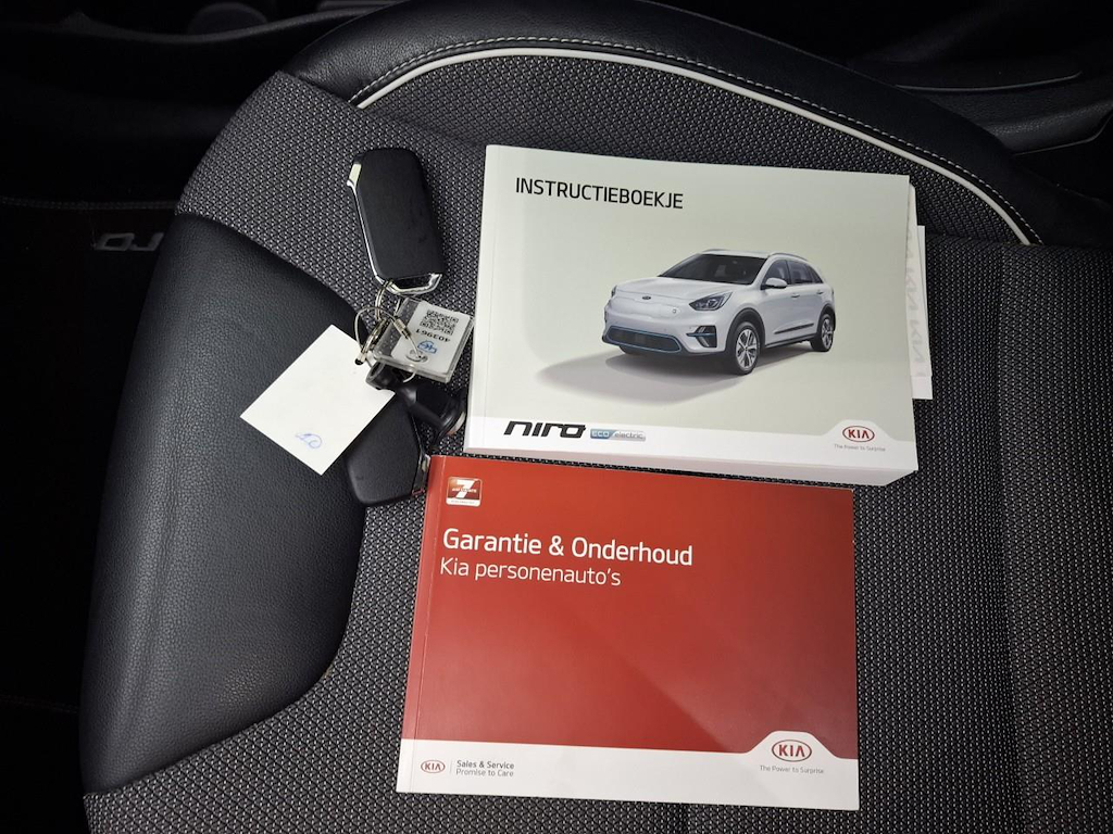 Foto 13 van Kia Niro