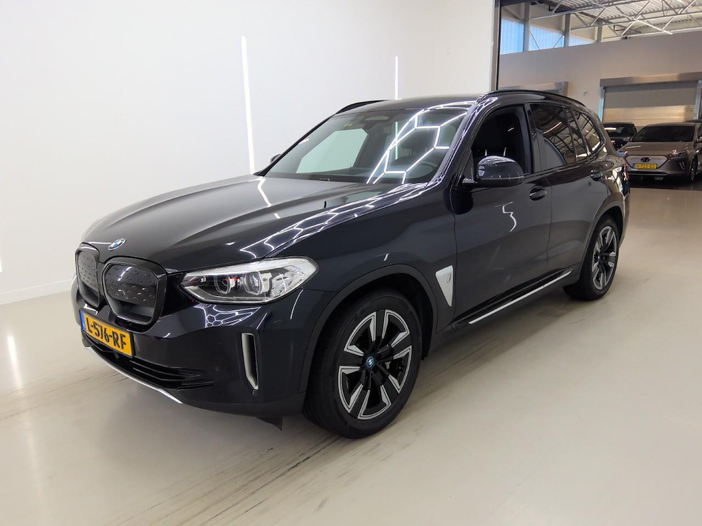 Foto 2 van BMW ix3