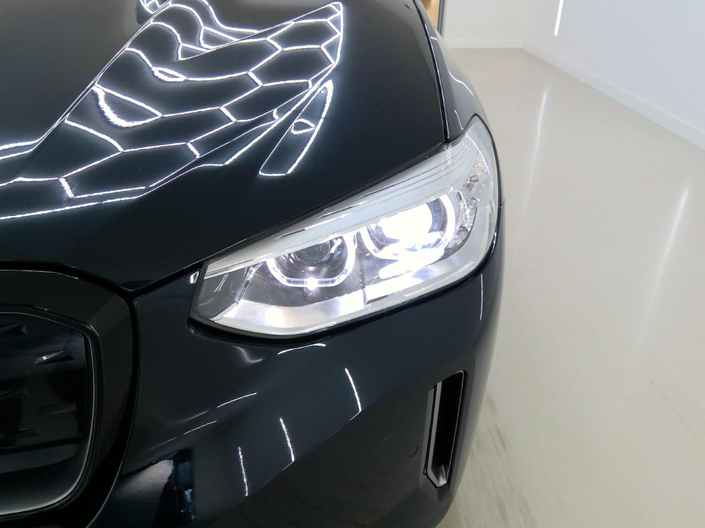 Foto 28 van BMW ix3