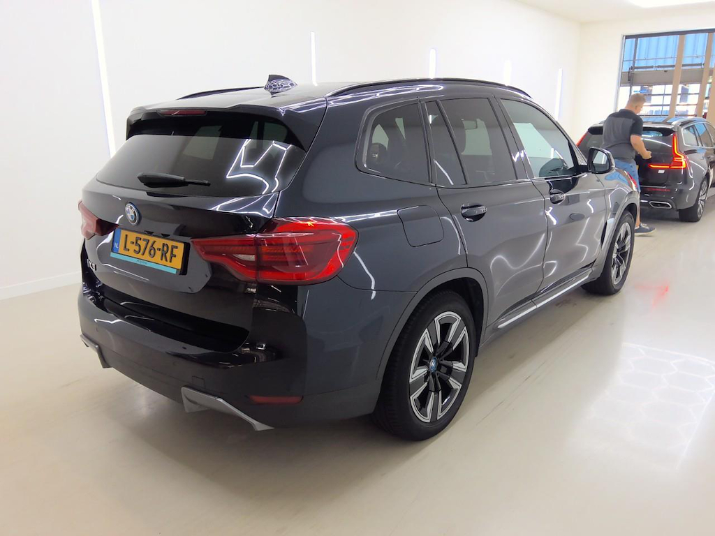 Foto 4 van BMW ix3