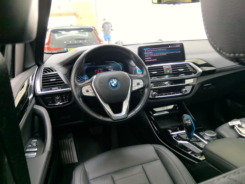 Foto 6 van BMW ix3