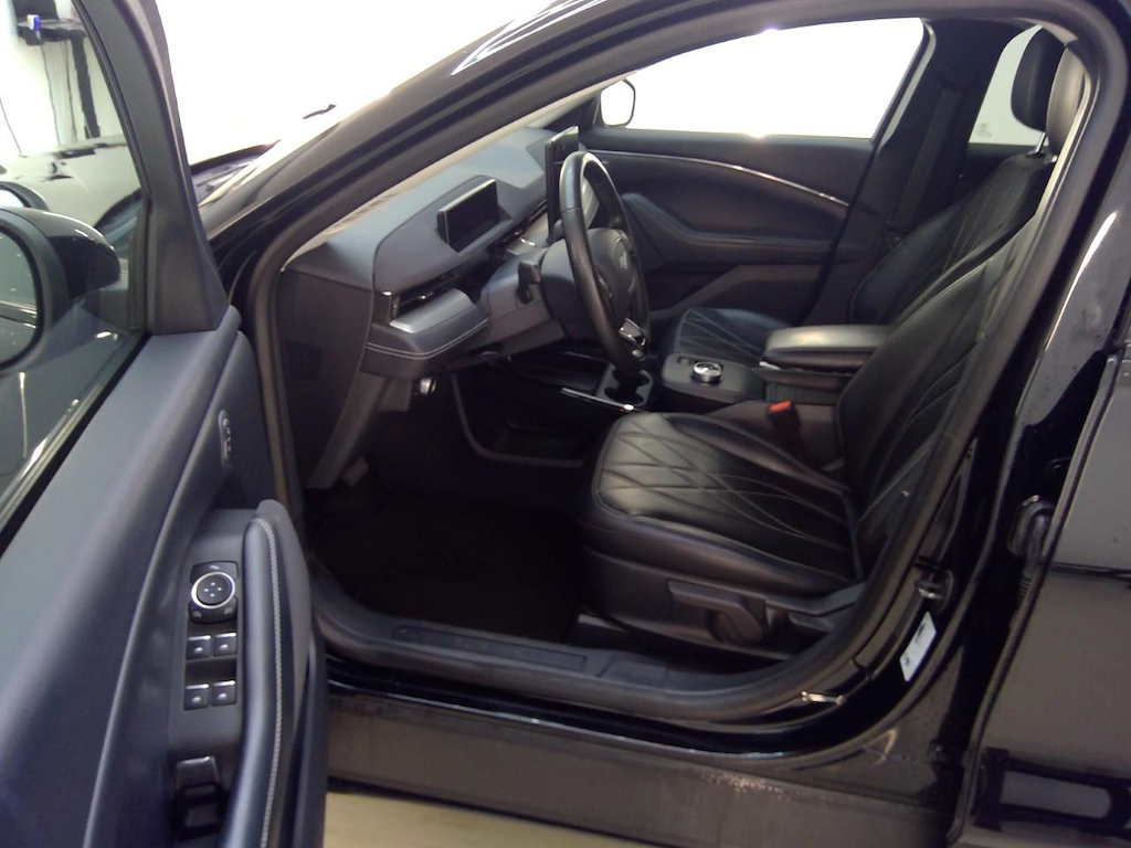 Foto 8 van Ford Mustang