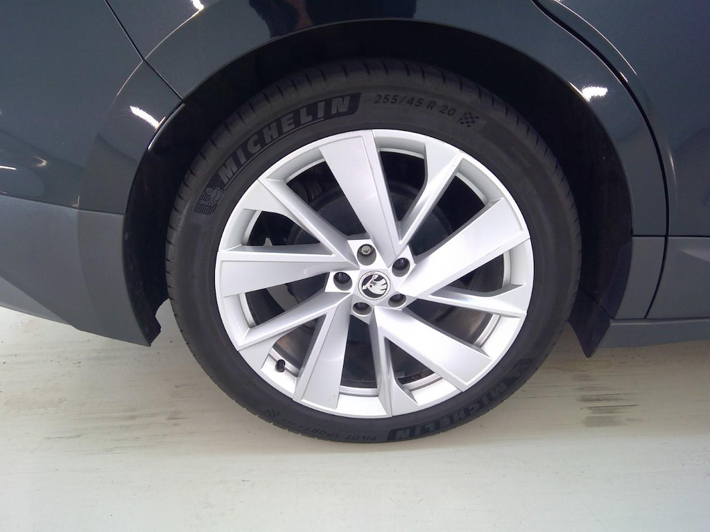 Foto 12 van Skoda Enyaq