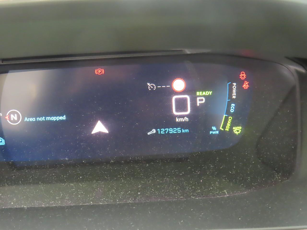 Foto 7 van Peugeot E-2008