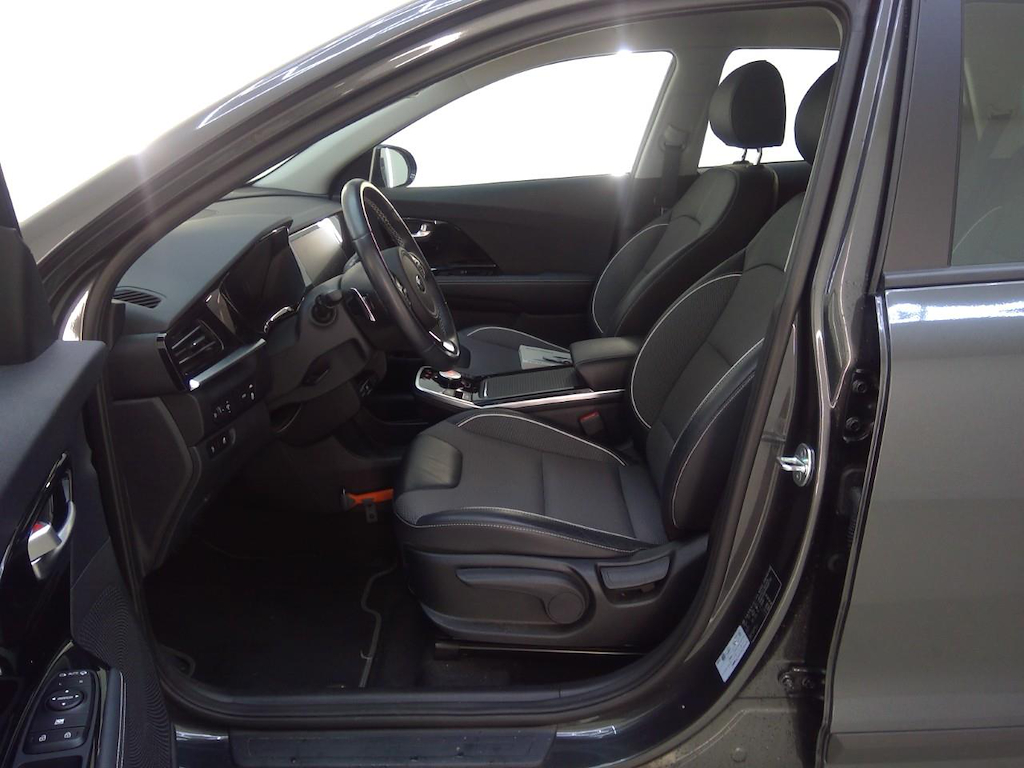Foto 8 van Kia Niro