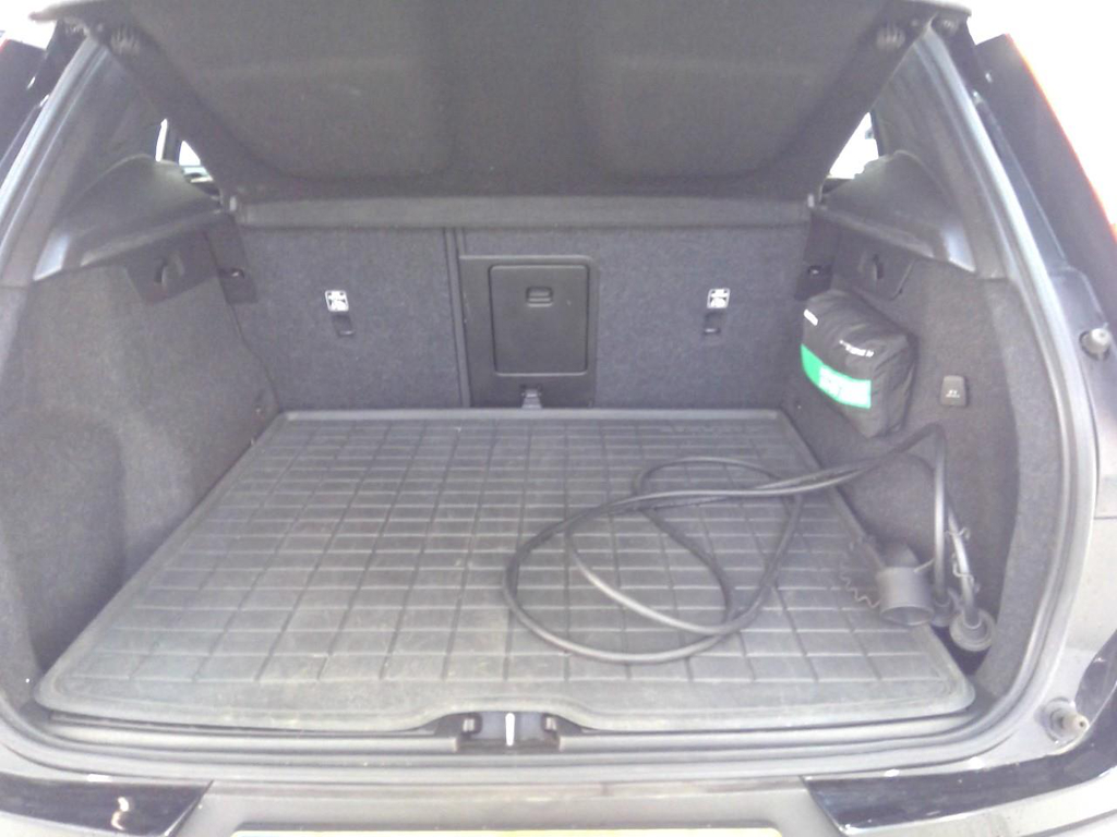 Foto 10 van Volvo XC40 Recharge