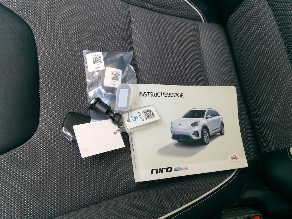 Foto 18 van Kia Niro