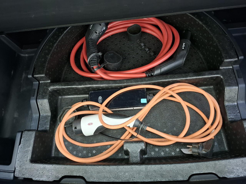Foto 9 van Kia Niro
