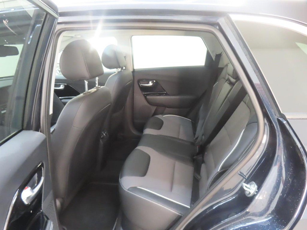 Foto 9 van Kia Niro