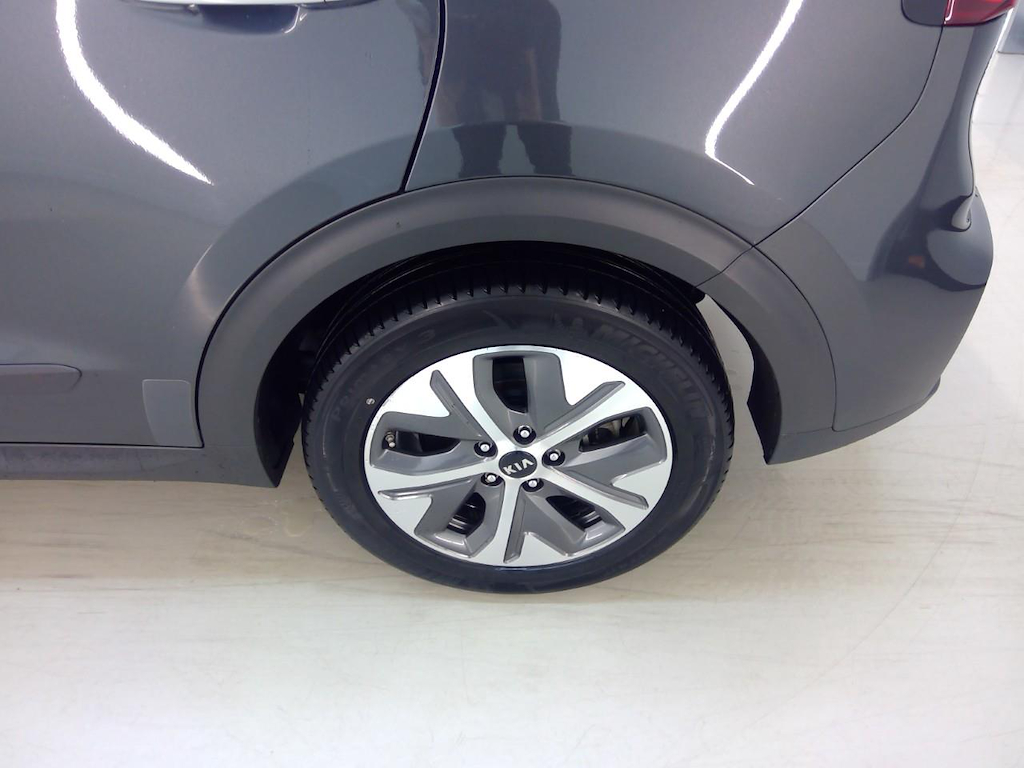 Foto 10 van Kia Niro