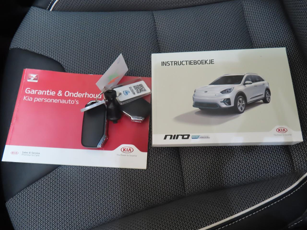 Foto 20 van Kia Niro