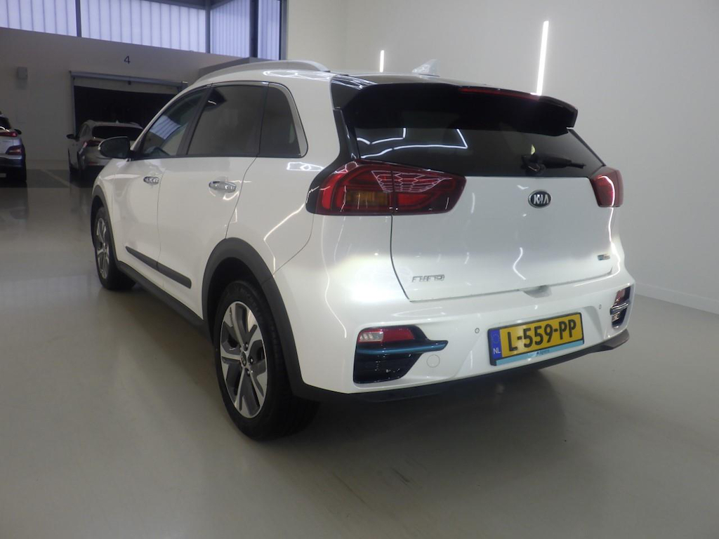 Foto 10 van Kia Niro