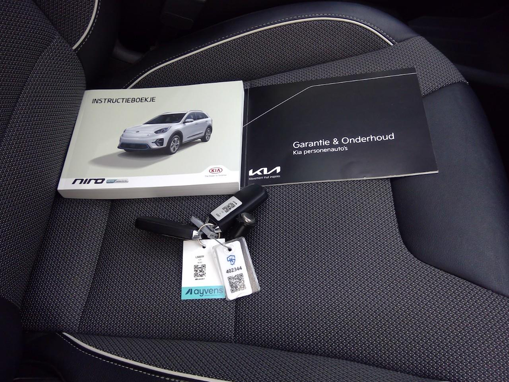 Foto 15 van Kia Niro