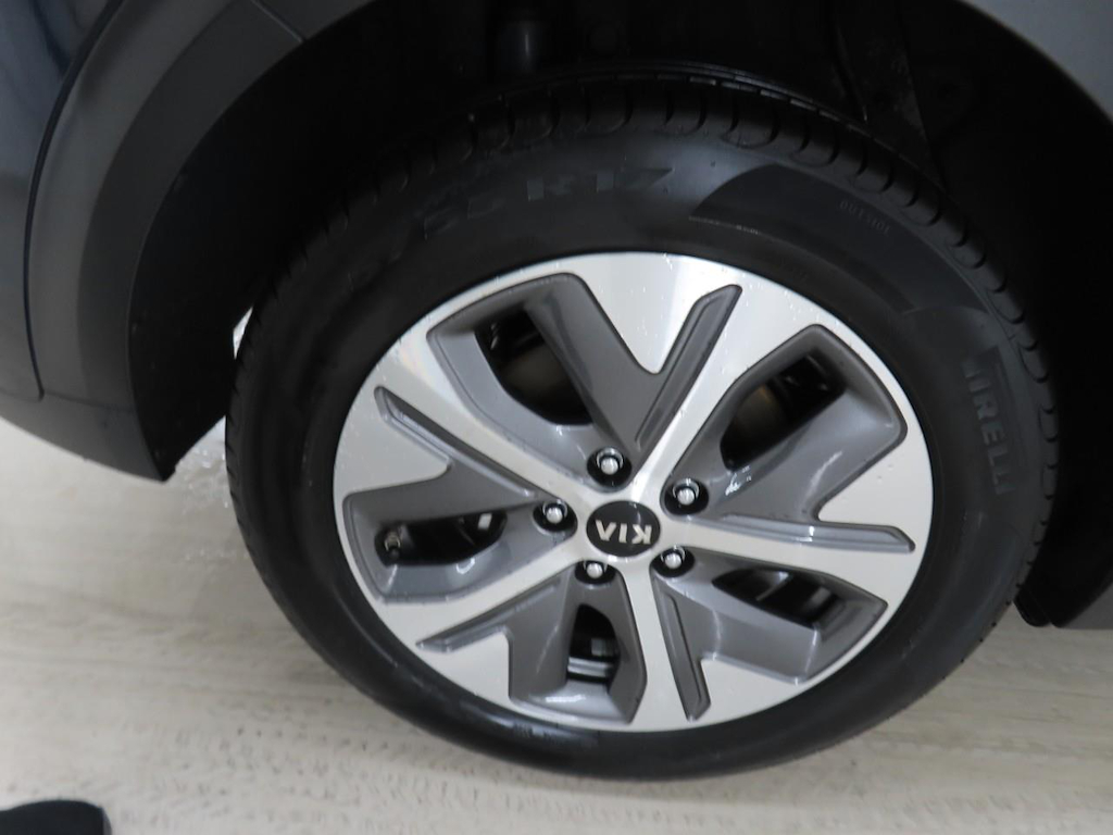 Foto 9 van Kia Niro