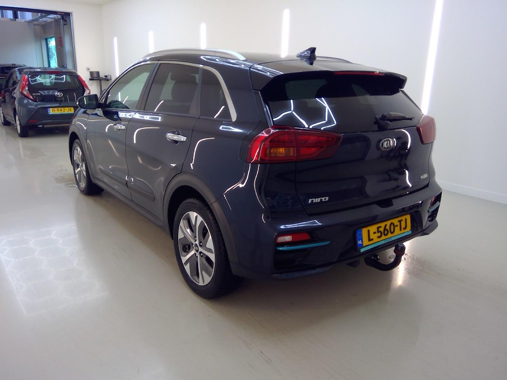 Foto 7 van Kia Niro