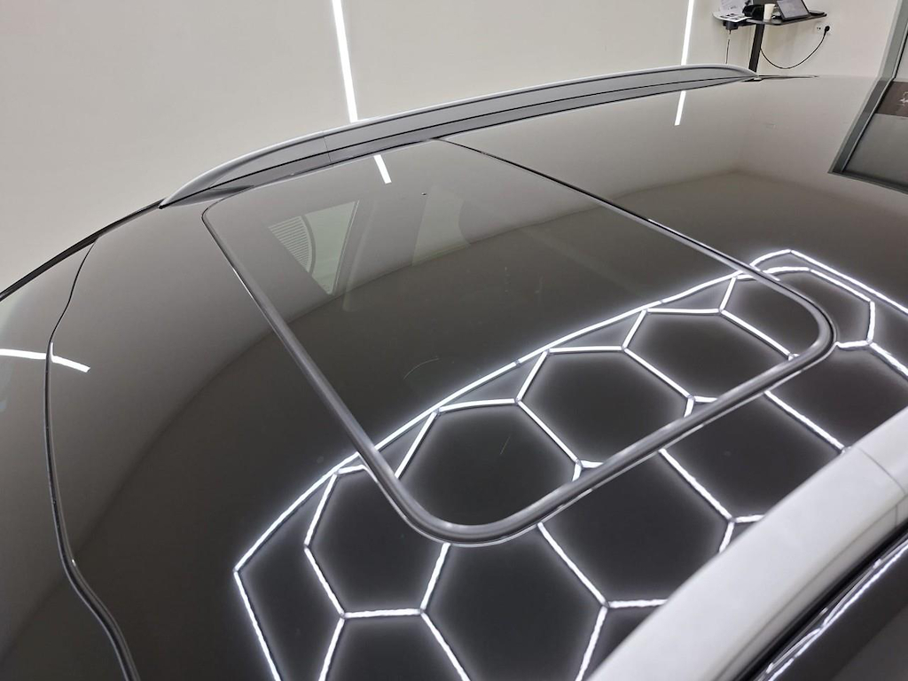 Foto 23 van Kia Niro