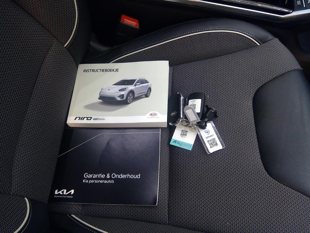 Foto 14 van Kia Niro