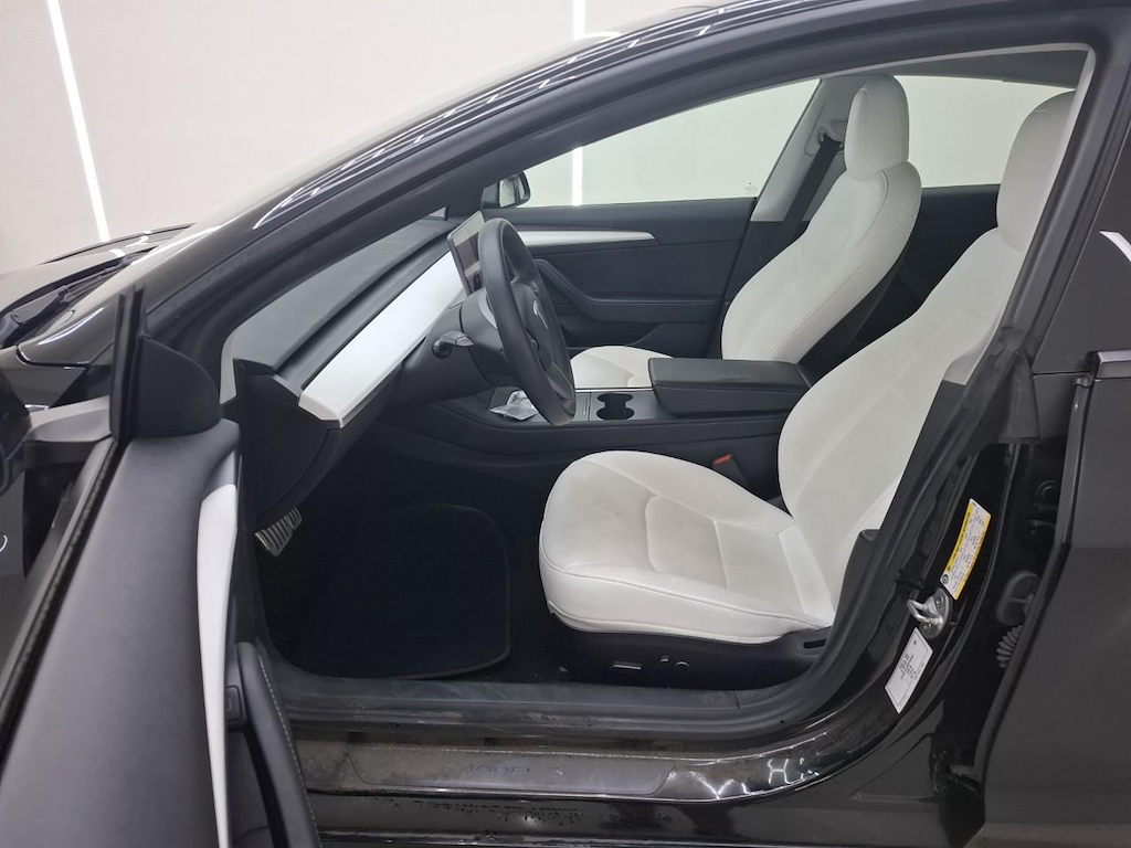Foto 7 van Tesla Model 3