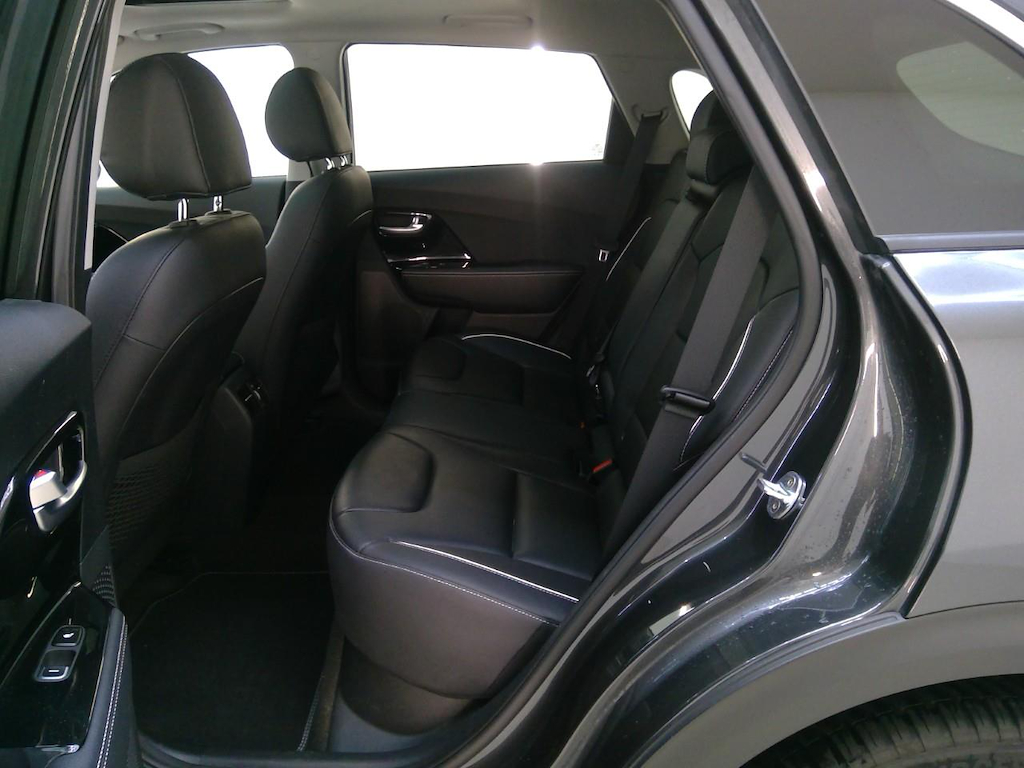 Foto 9 van Kia Niro