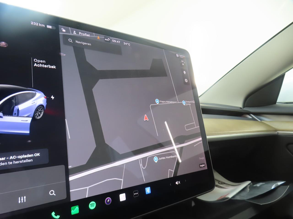 Foto 18 van Tesla Model 3