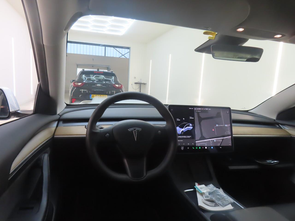 Foto 5 van Tesla Model 3
