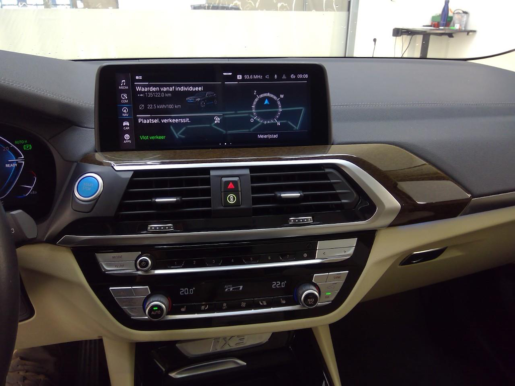 Foto 22 van BMW ix3