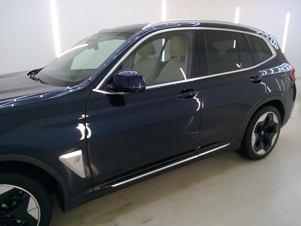 Foto 28 van BMW ix3