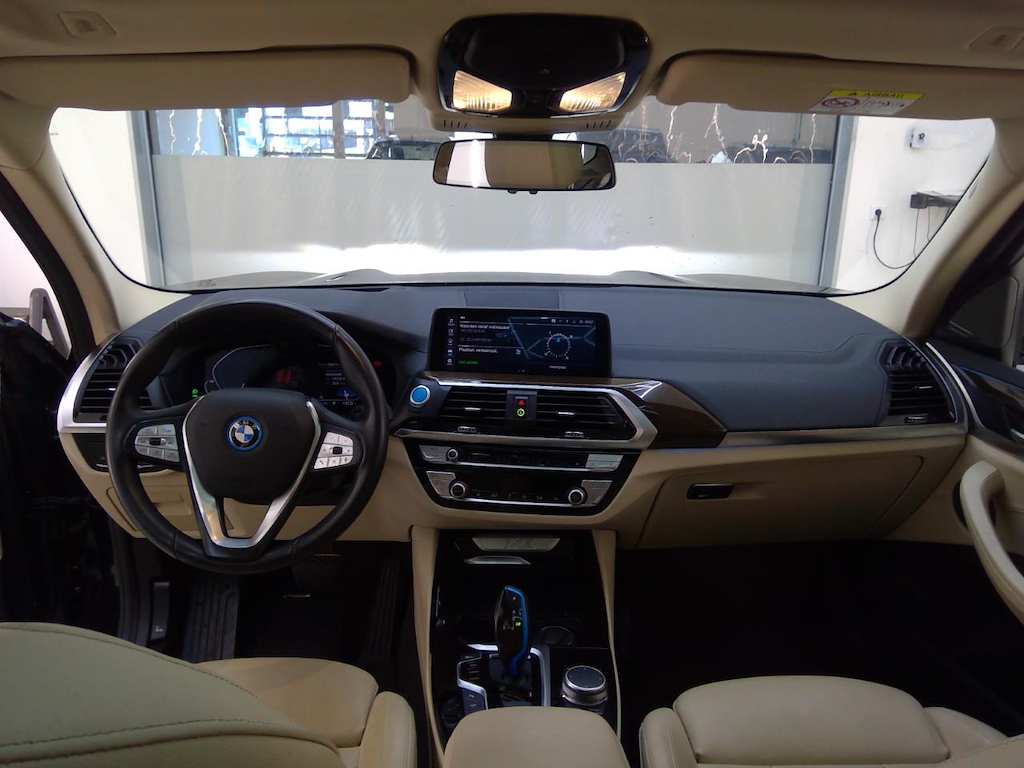 Foto 4 van BMW ix3