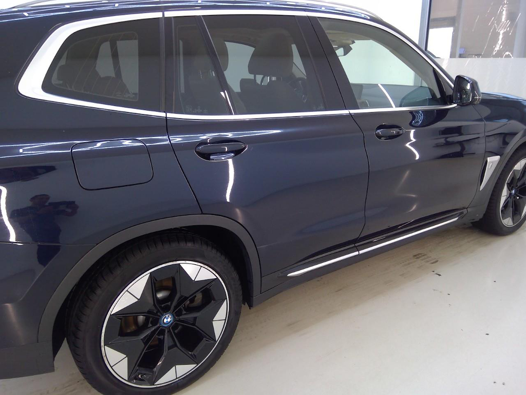 Foto 37 van BMW ix3