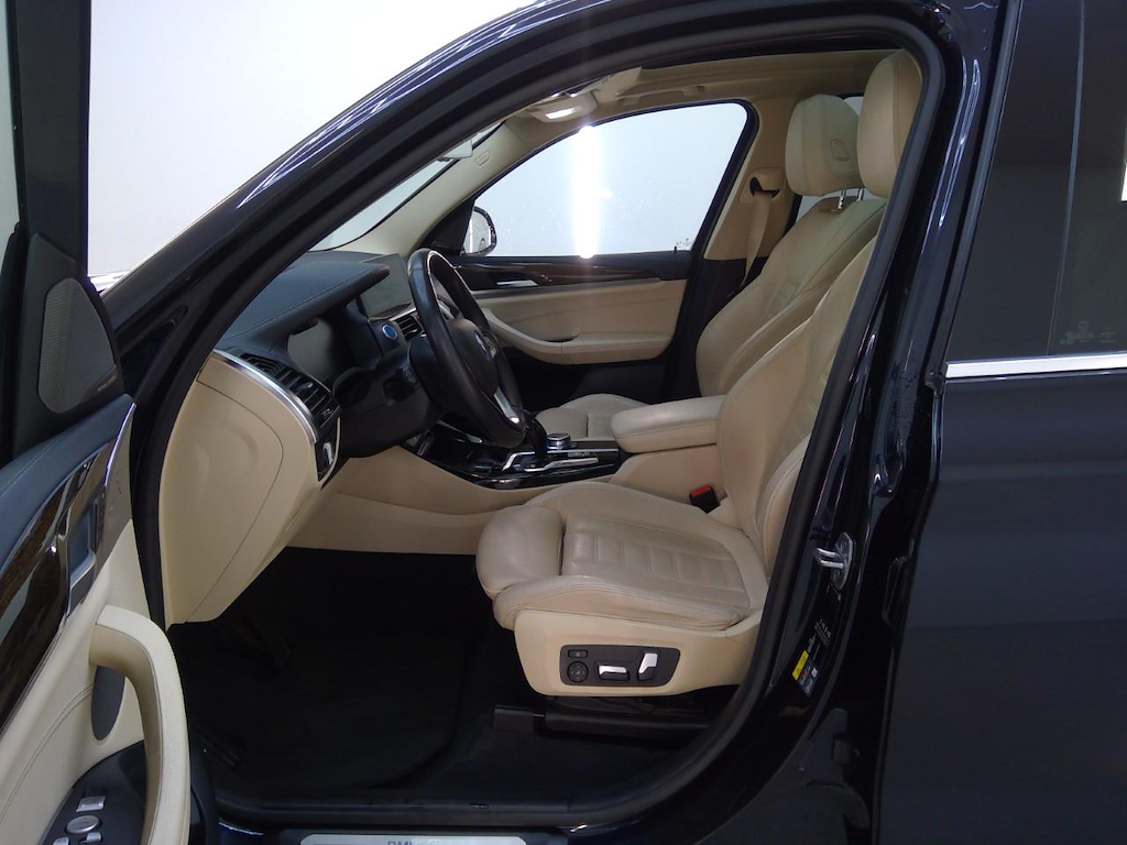 Foto 8 van BMW ix3