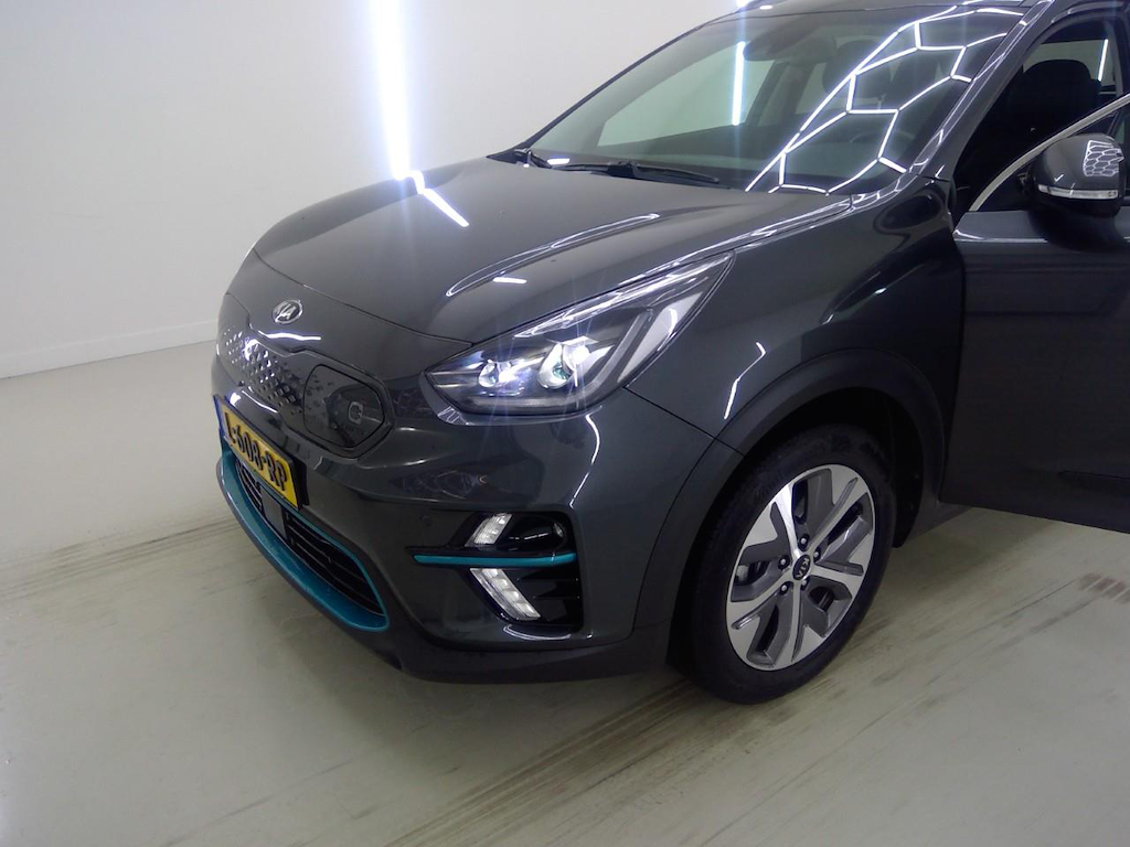 Foto 21 van Kia Niro