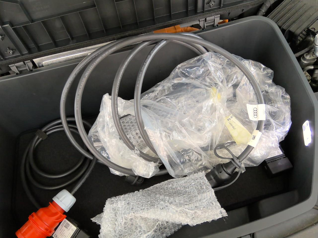 Foto 12 van Audi e-tron sportback