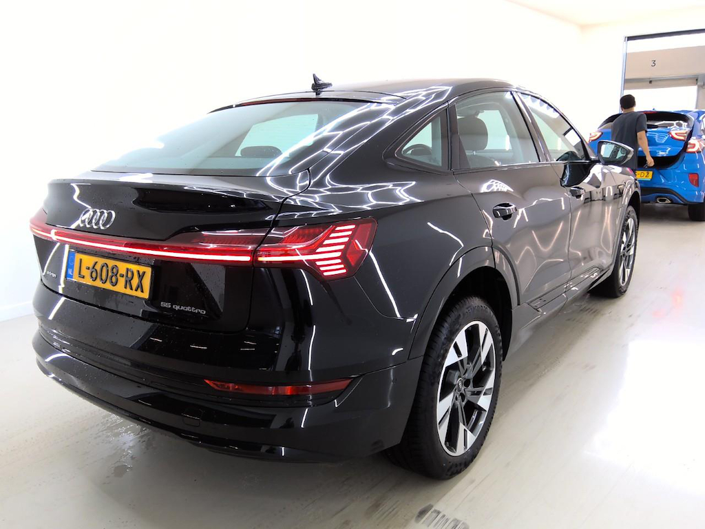 Foto 3 van Audi e-tron sportback