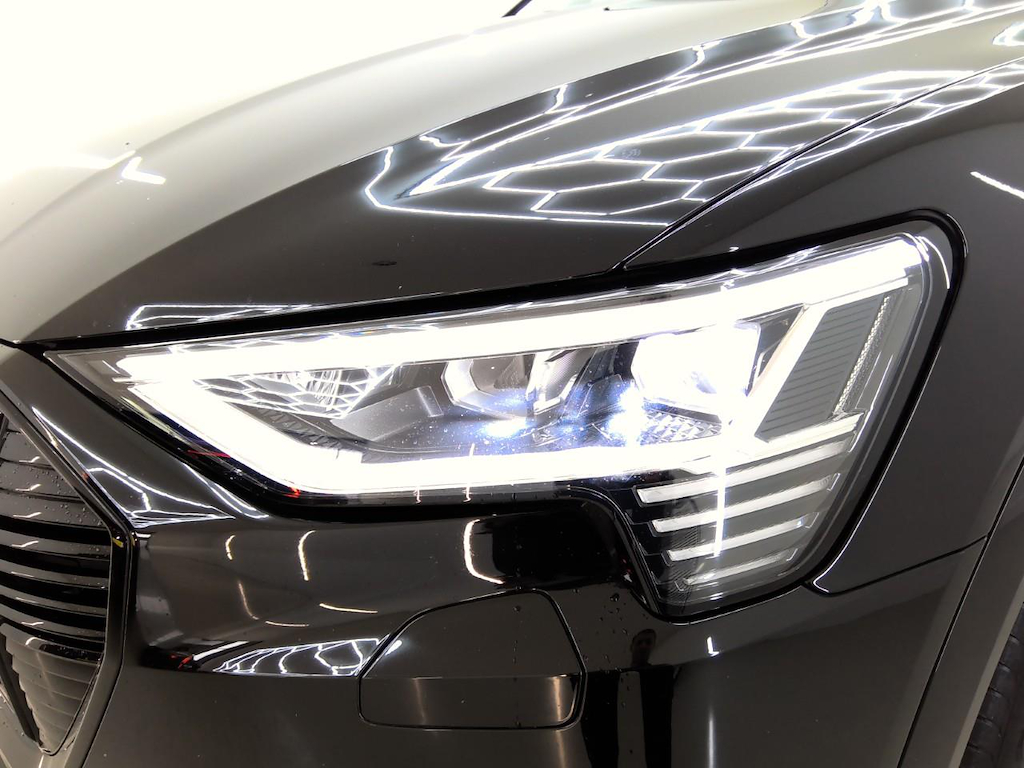 Foto 24 van Audi e-tron sportback