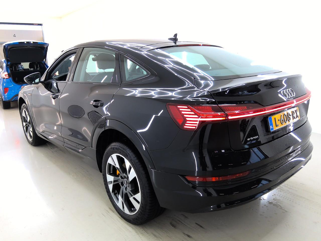 Foto 7 van Audi e-tron sportback