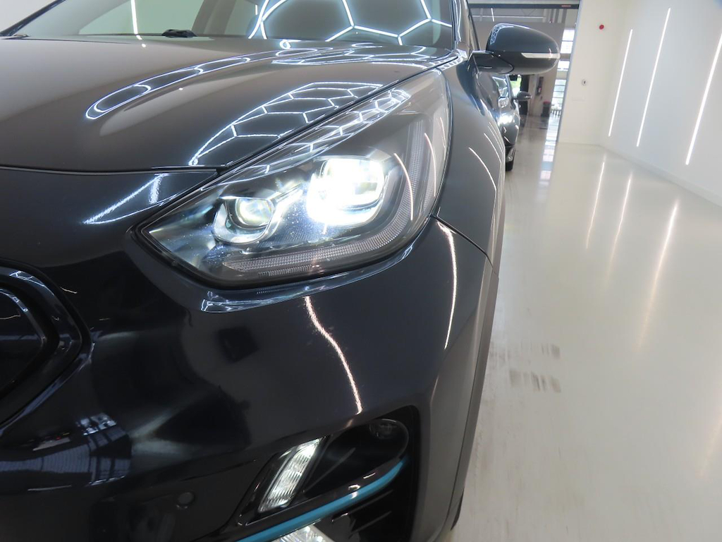Foto 25 van Kia Niro