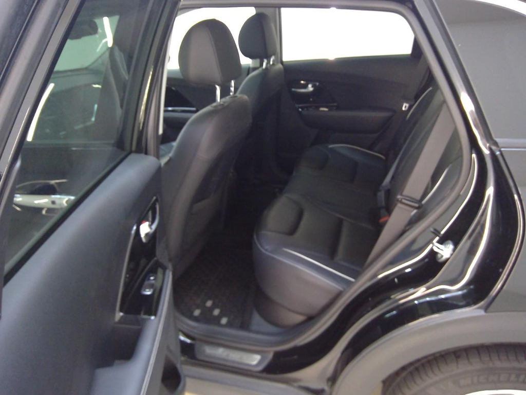 Foto 9 van Kia Niro