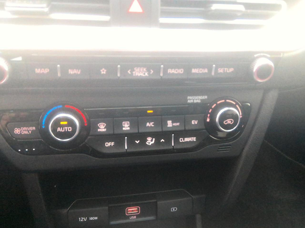 Foto 20 van Kia Niro