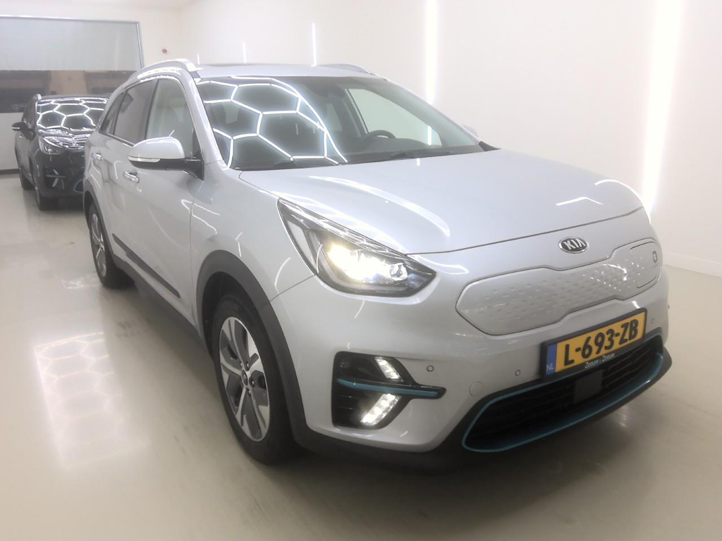 Foto 7 van Kia Niro