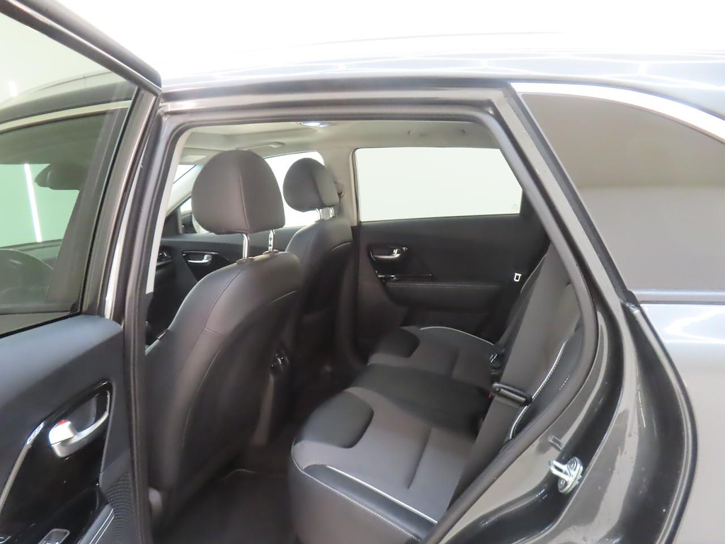 Foto 9 van Kia Niro