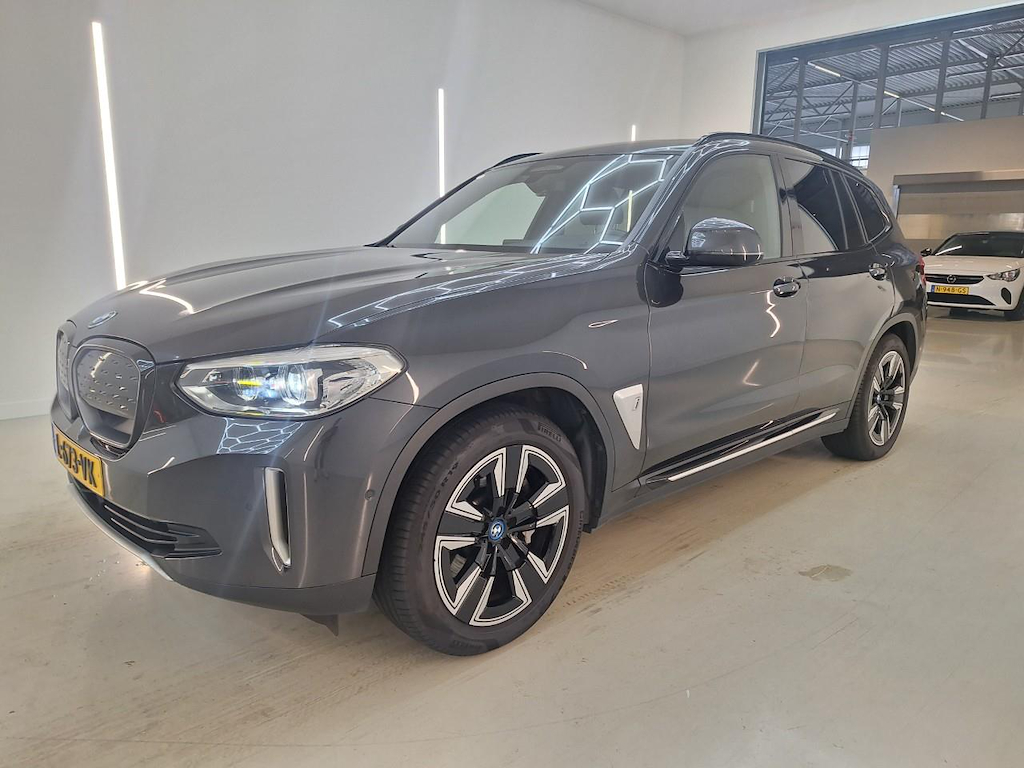 Foto 2 van BMW ix3