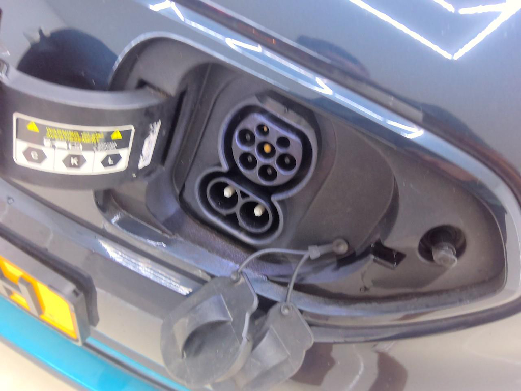 Foto 15 van Kia Niro