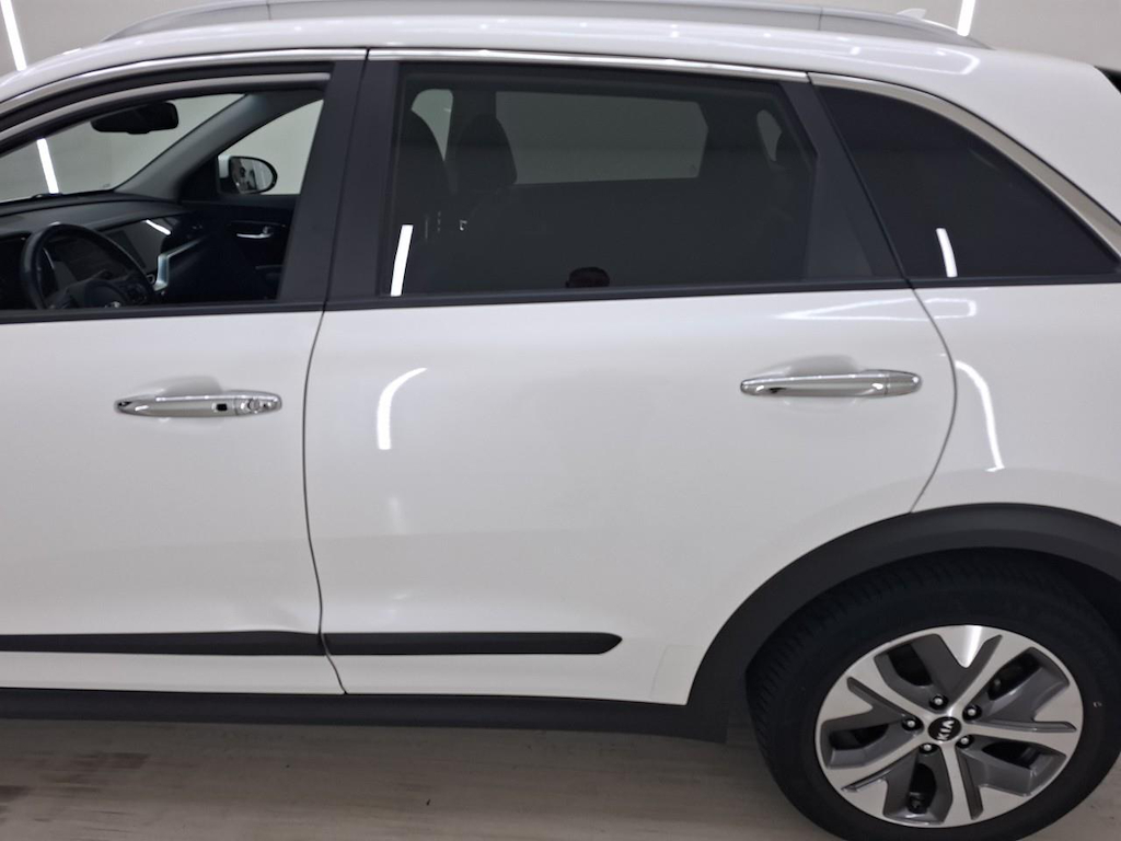 Photo 33 of Kia Niro